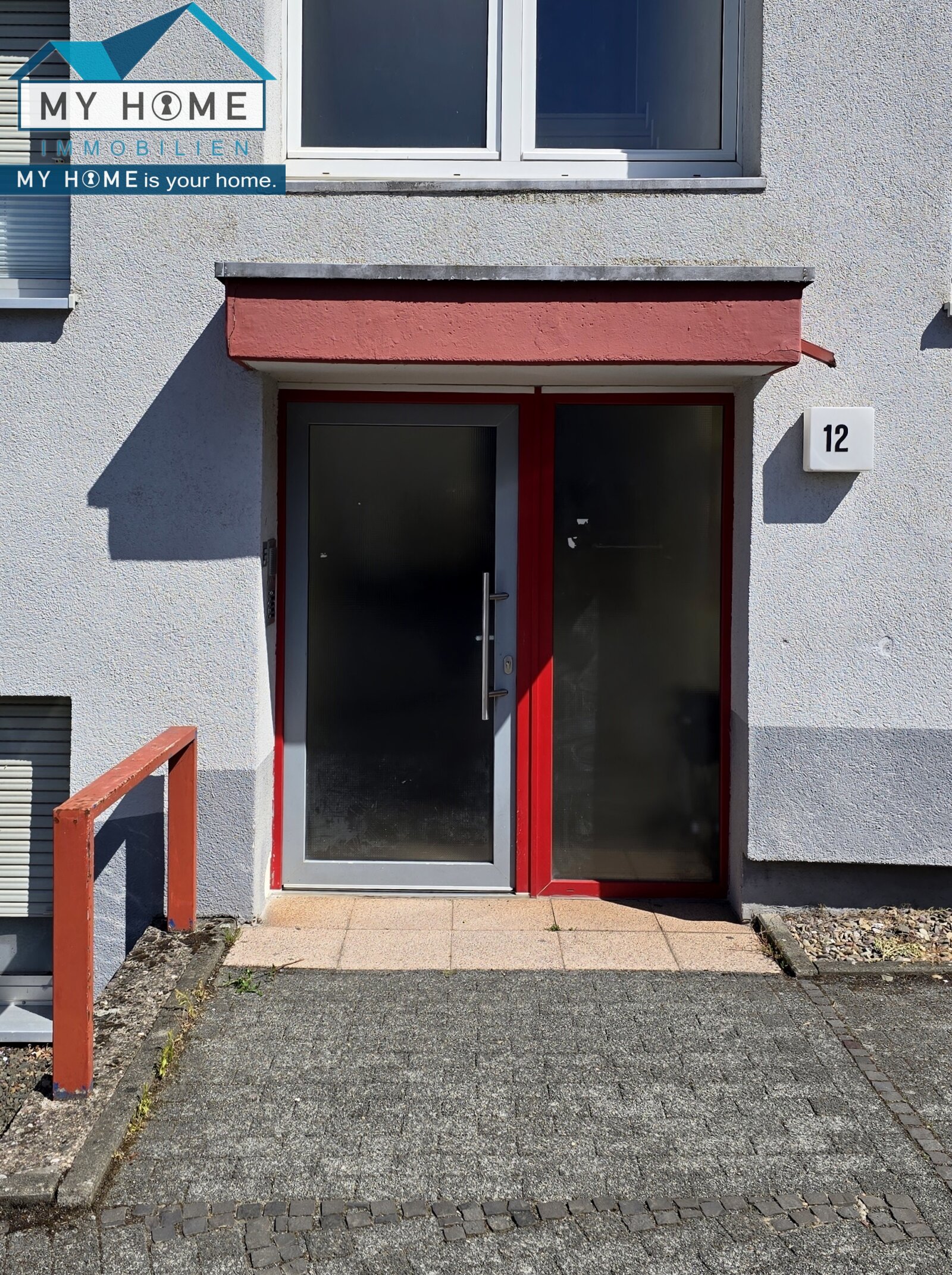 ETW incl. Küche & Stellplatz * zentrumsnah, 1 a Zustand * 2 Z,EBK,B * ca. 51 m²