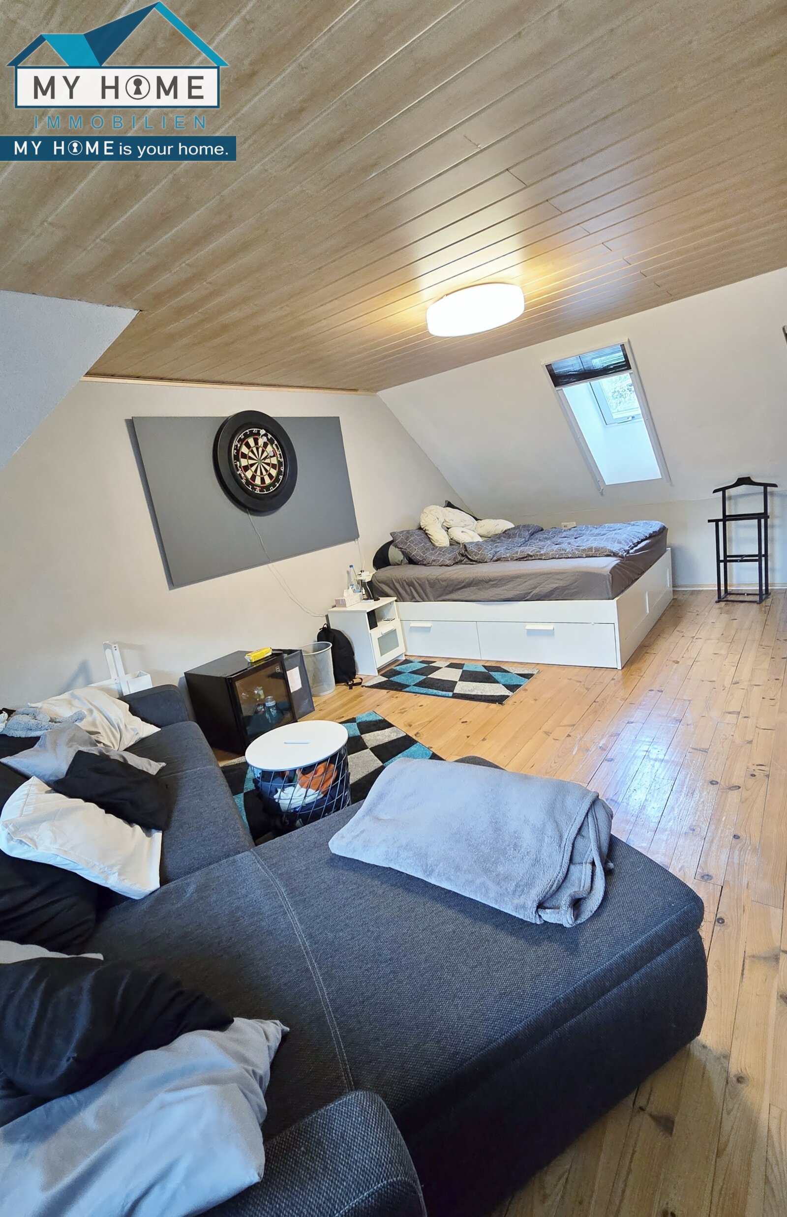 Neuwertiges, familienfreundliches Raumwunder im modernen Chalet Stil