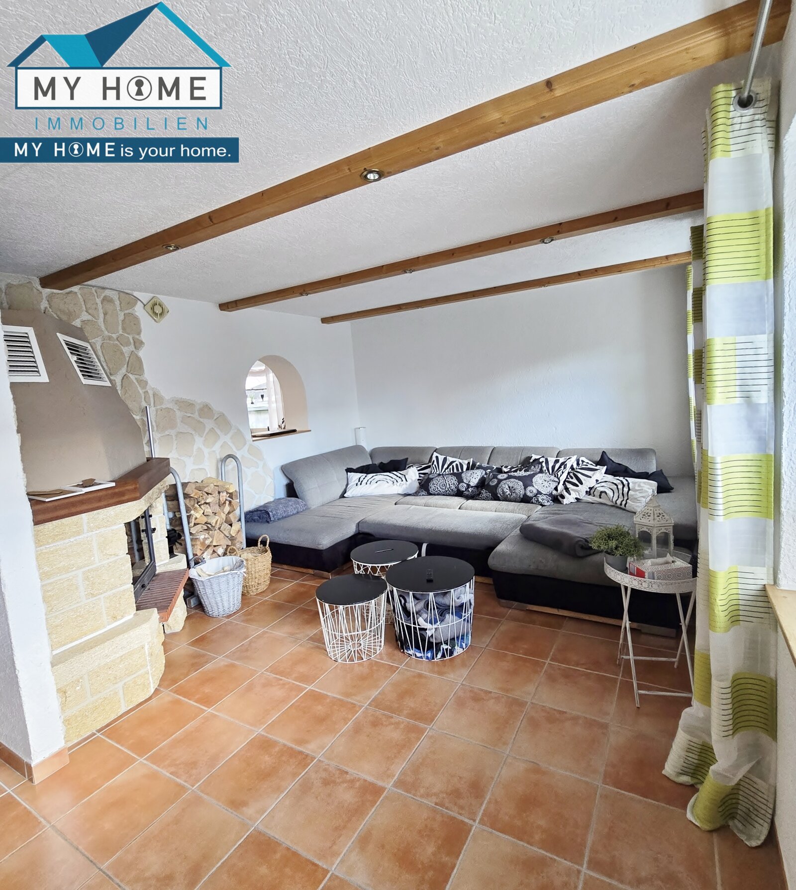 Neuwertiges, familienfreundliches Raumwunder im modernen Chalet Stil
