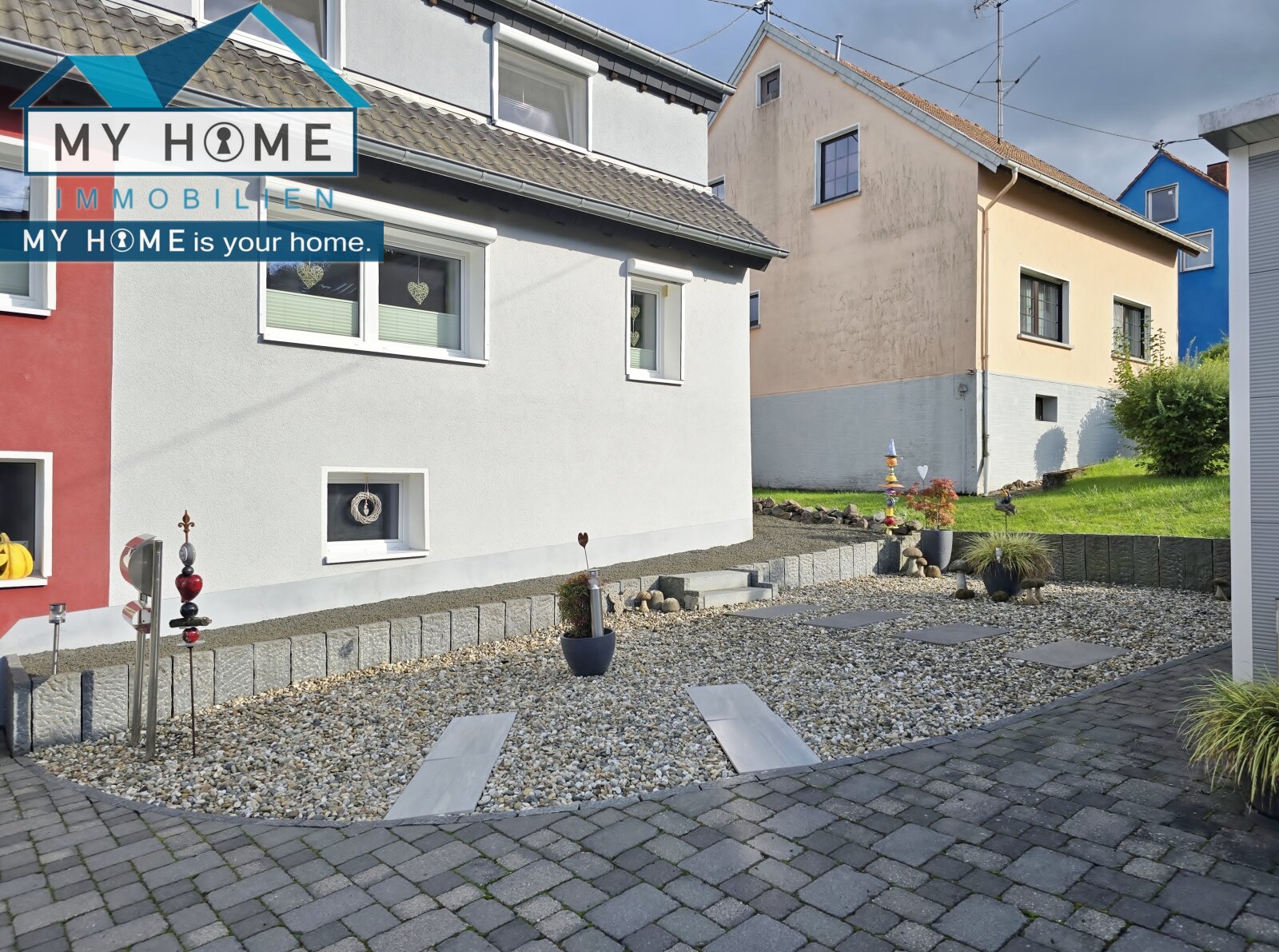 Neuwertiges, familienfreundliches Raumwunder im modernen Chalet Stil
