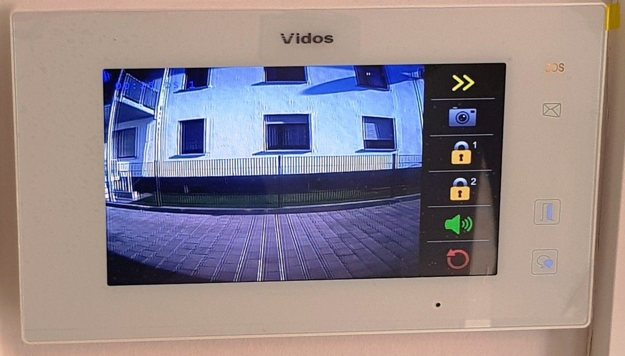 Designtes Wohnjuwel-KFW 55, 2,5 Z, EBK,Bad, ca. 62 m², Balkon