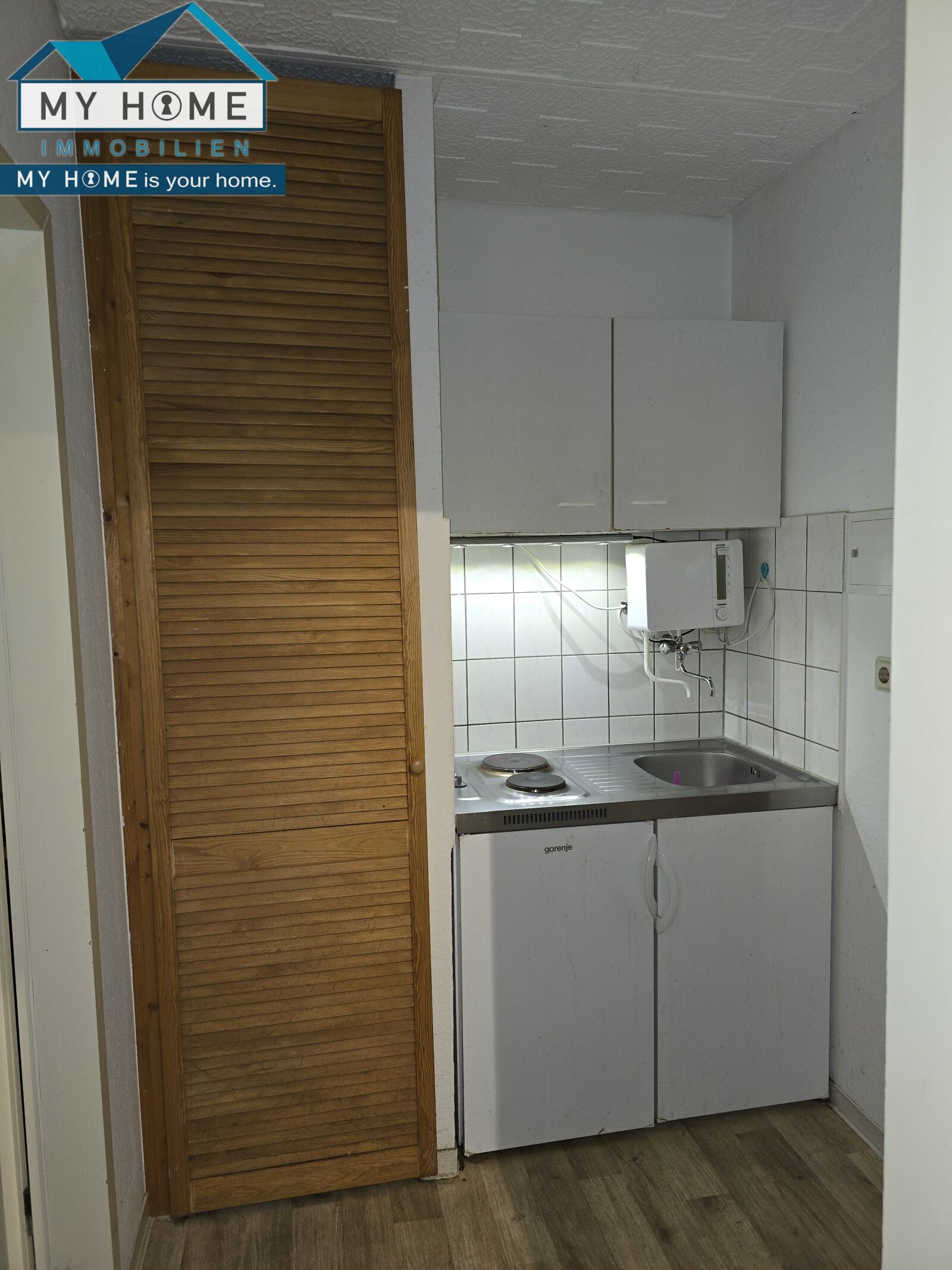 Singles/Pendler/Studenten * NEUES Parterre Villen Apartment, ca. 37 m², 1.1.26