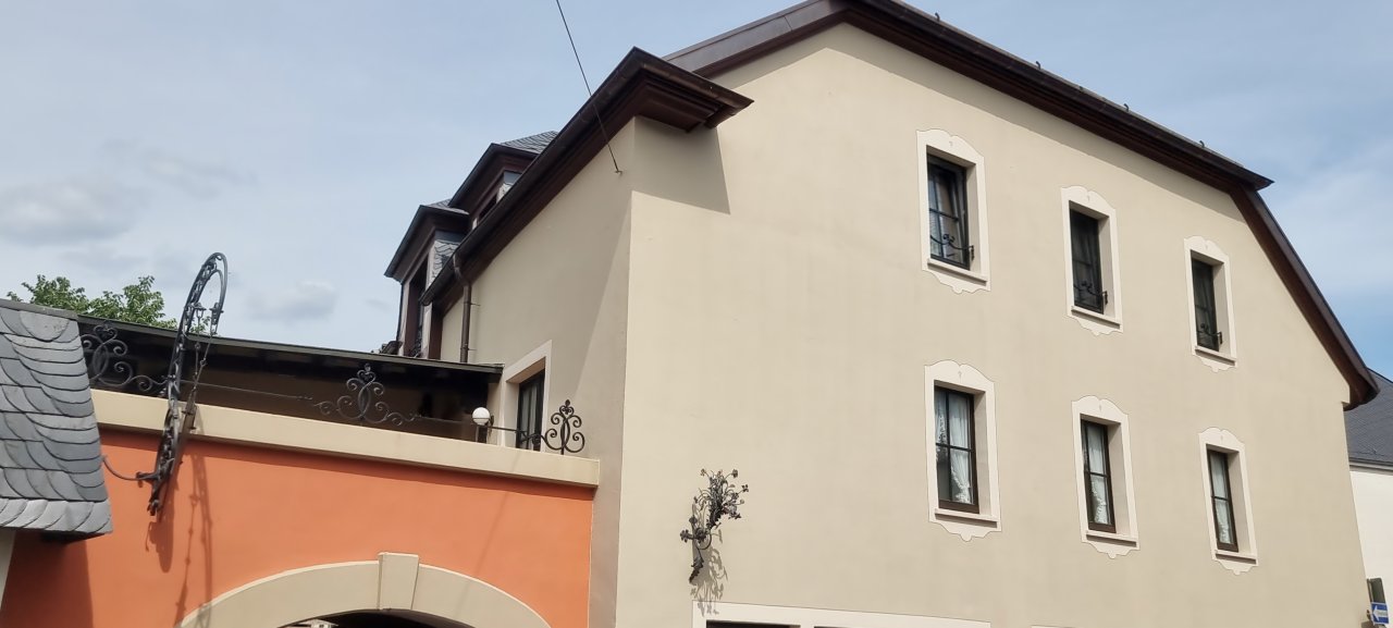 Euren - Exkl. Landhauswohnung - 5 Z EBK, 2xBad, G.-WC, Balkon, ca. 150 tolle m² per 01.09.2026