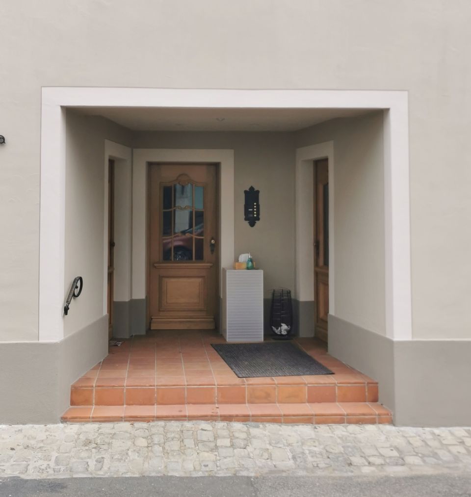 Euren - Exkl. Landhauswohnung - 5 Z EBK, 2xBad, G.-WC, Balkon, ca. 150 tolle m² per 01.09.2026
