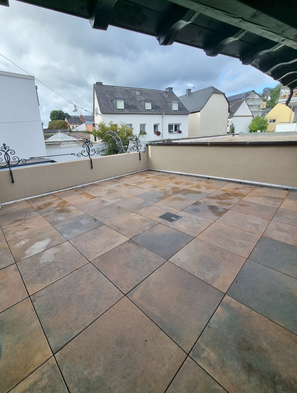 Euren - Exkl. Landhauswohnung - 5 Z EBK, 2xBad, G.-WC, Balkon, ca. 150 tolle m² per 01.09.2026