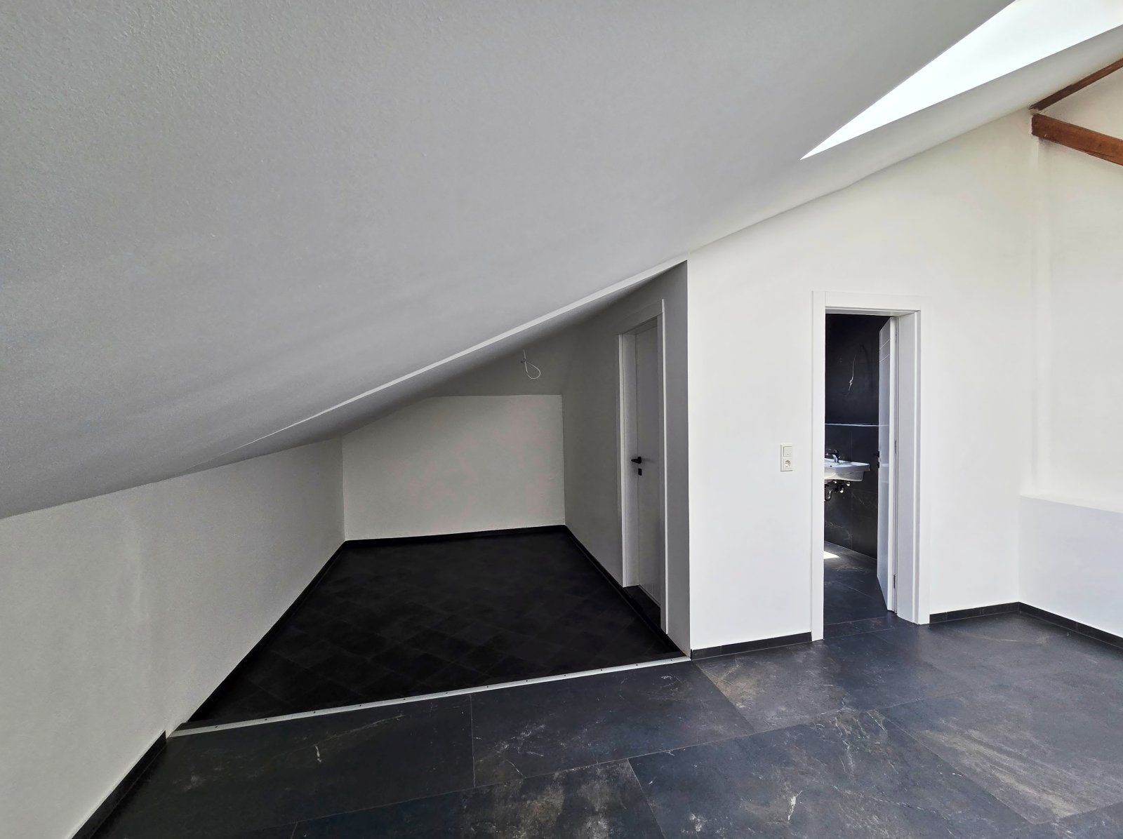 Exklusives Design Loft - Erstbezug nach hochwertiger Kernsanierung in bester Citylage!