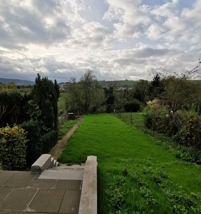 Terrassen-/Garten Whg. - TOP Modernisiert-ca. 86 m², 3 ZKB, 32 m² Terrasse, Garten, Stellplatz, ab ca. 01.-15.10.