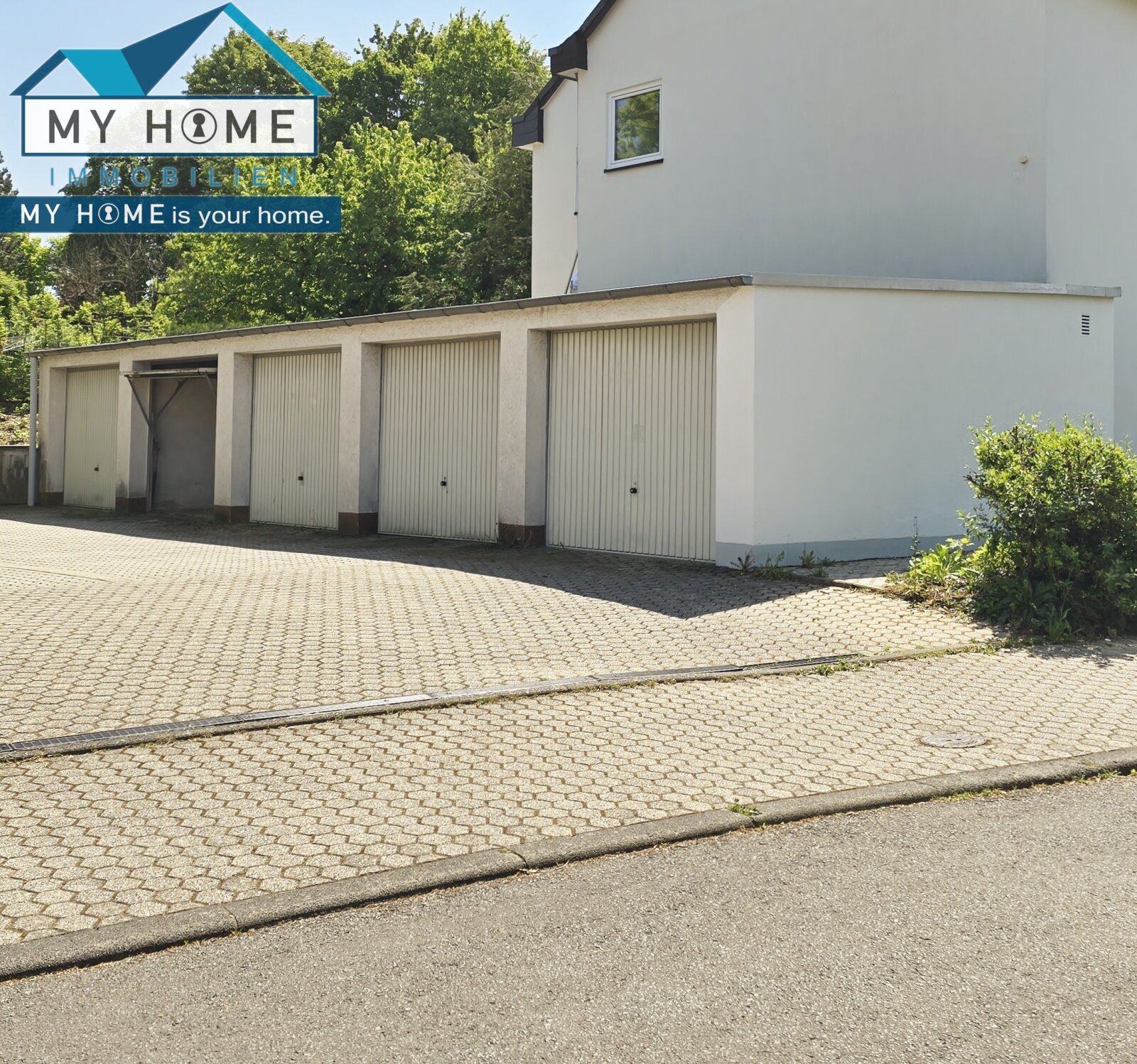Garage Nr. 1 rechts und Nr. 3 Garage Nr. 1 rechts und Nr. 3