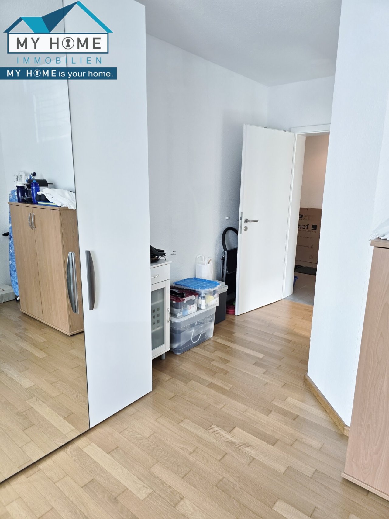  Blick von Homeoffice in Diele