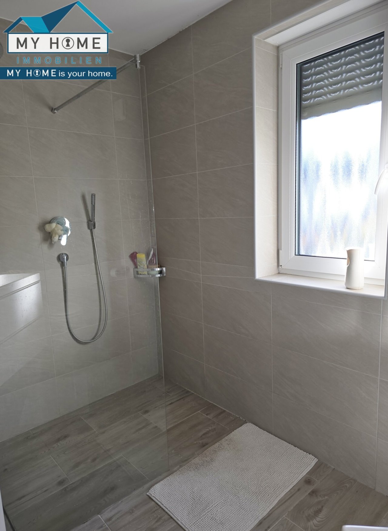  bodengleiche Glasdusche