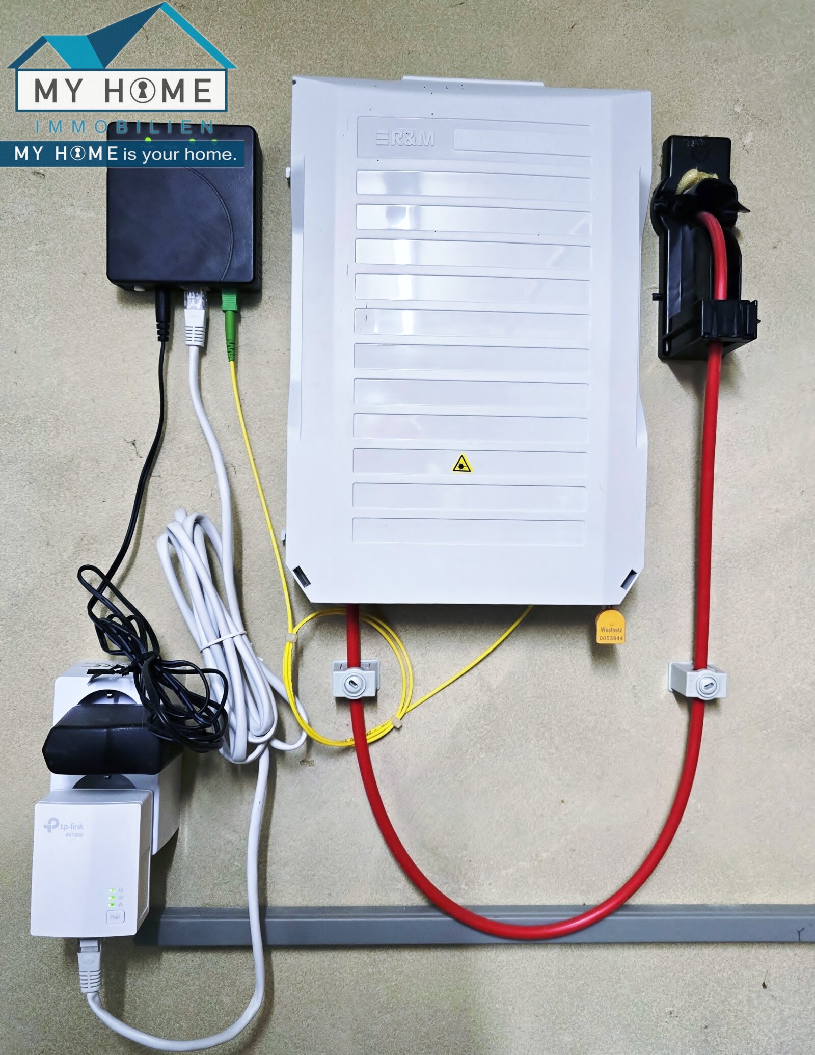  Glasfaseranschluß im Keller