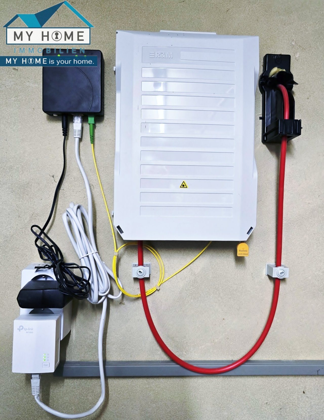  Glasfaseranschluß im Keller