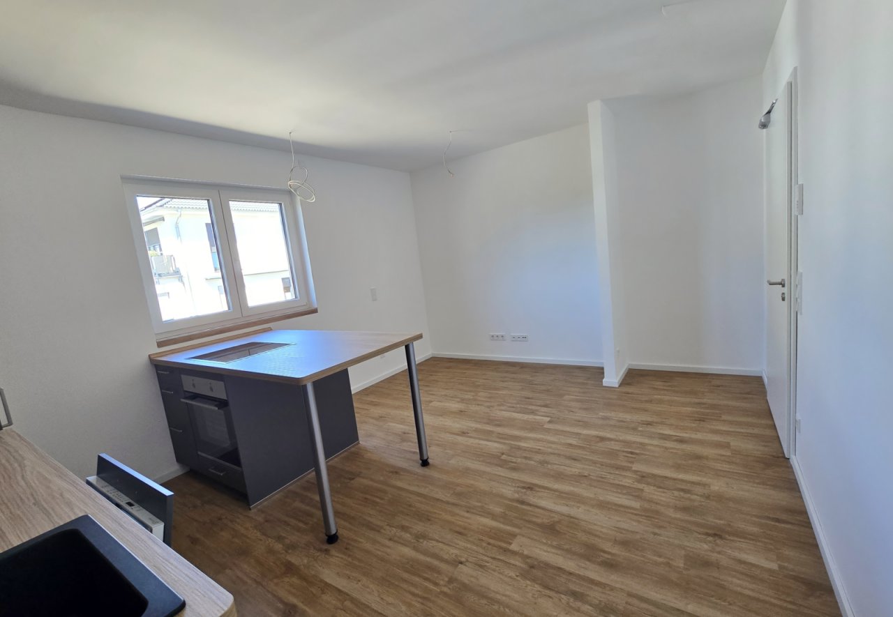 Wohnen/Küche Leerzustand Wohnen/Küche Leerzustand