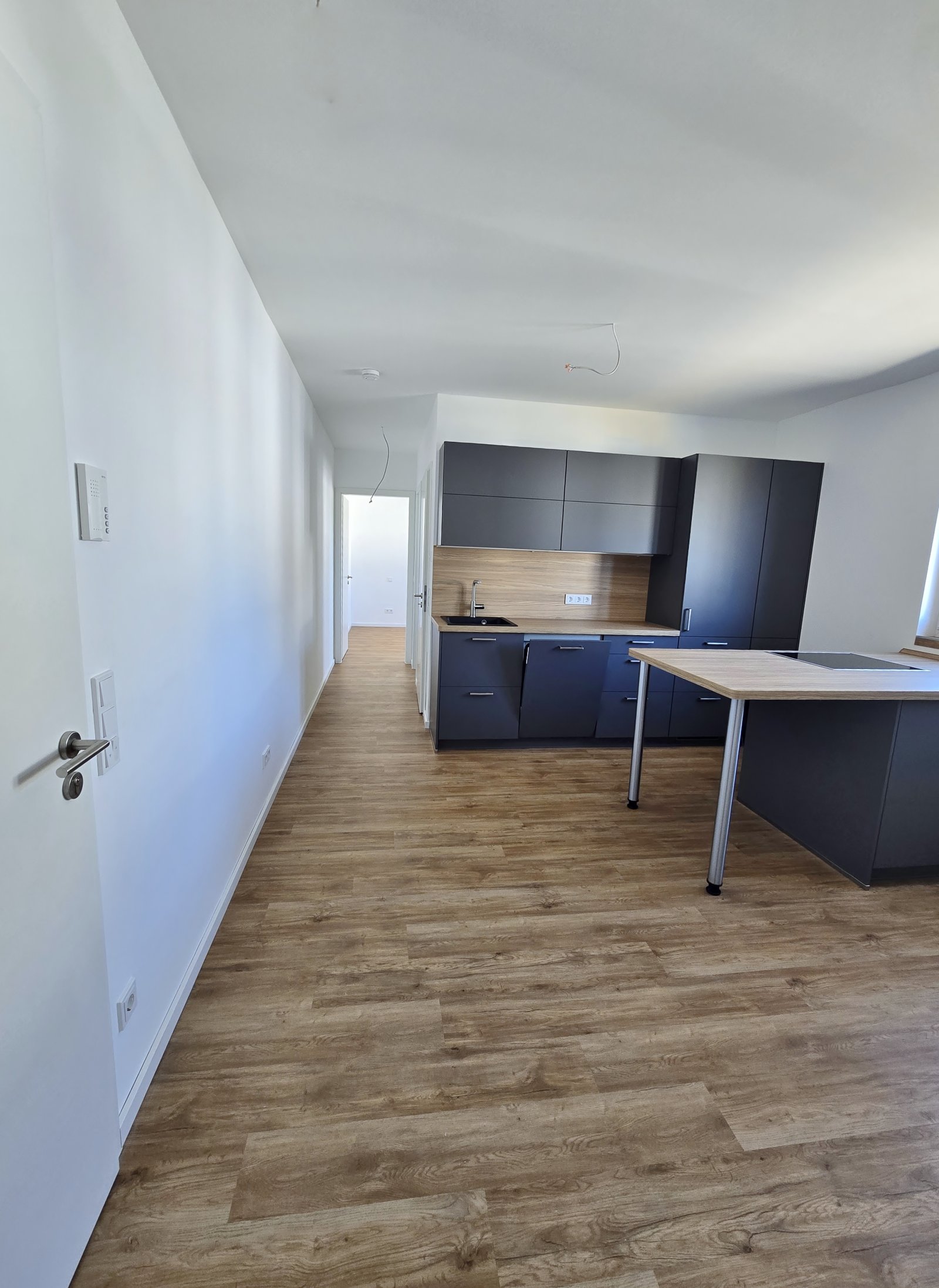 Blick von Eingang in Wohnung Blick von Eingang in Wohnung