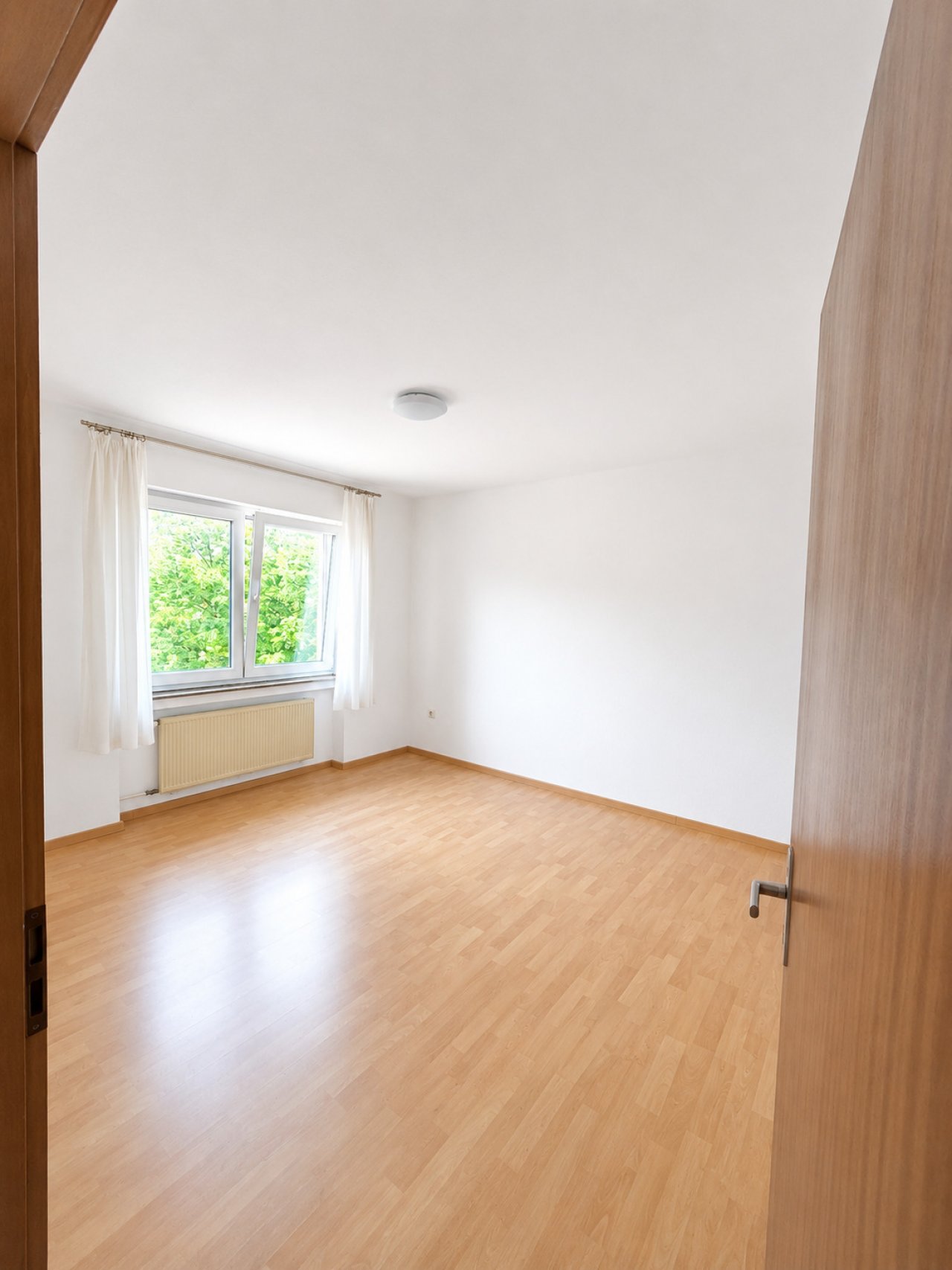 weiteres Schlafzimmer, Kinderzimmer, Home Office weiteres Schlafzimmer, Kinderzimmer, Home Office