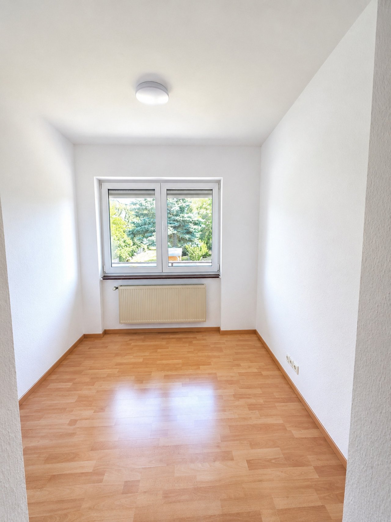weiteres Schlafzimmer, Kinderzimmer, Home Office weiteres Schlafzimmer, Kinderzimmer, Home Office