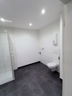 Bad Toilette Bad Toilette