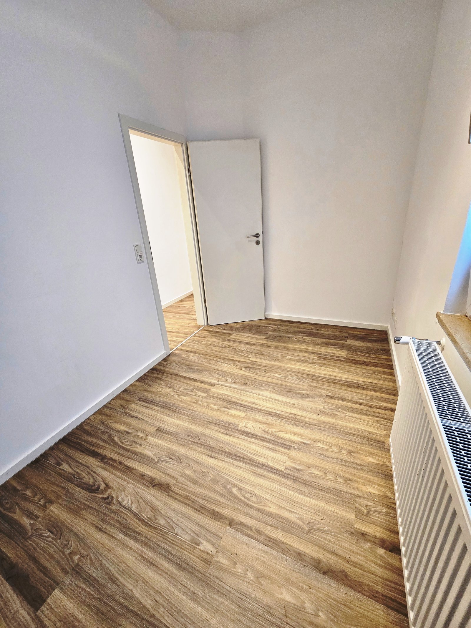 Blick von Schlafzimmer in Diele Blick von Schlafzimmer in Diele