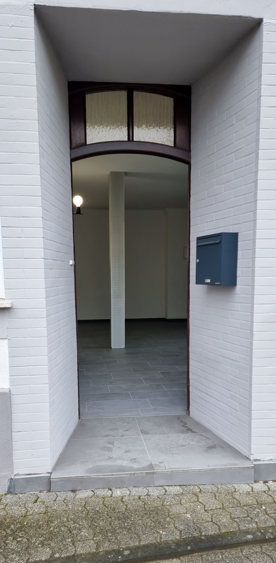  Wohnungseingangstür